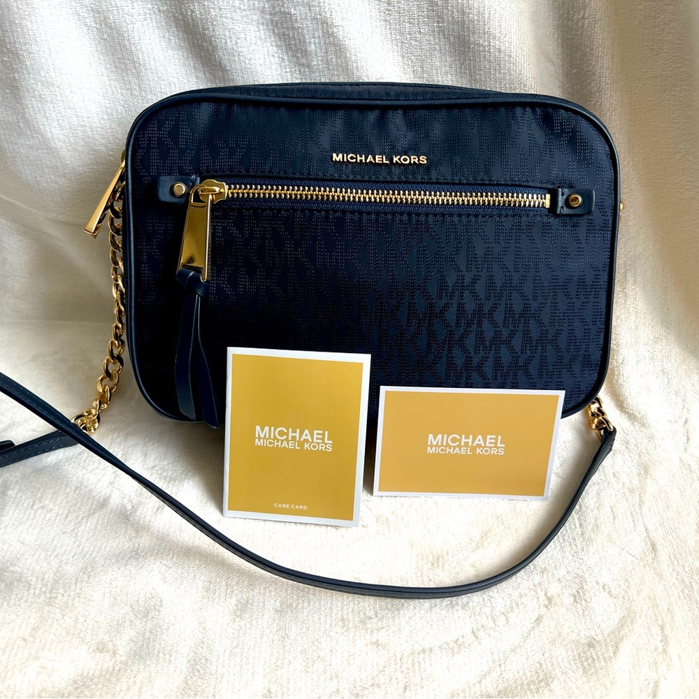 NWOT Michael Kors Polly Large Nylon Zip Chain Crossbody Bag in Navy Blue